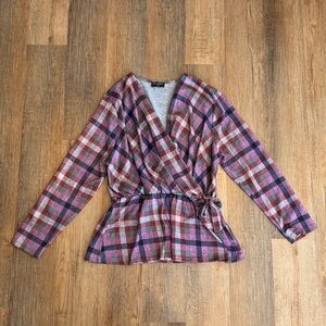 ✨3/$30✨Lane Bryant Checkered Wrap Tunic - Burgundy and Charcoal